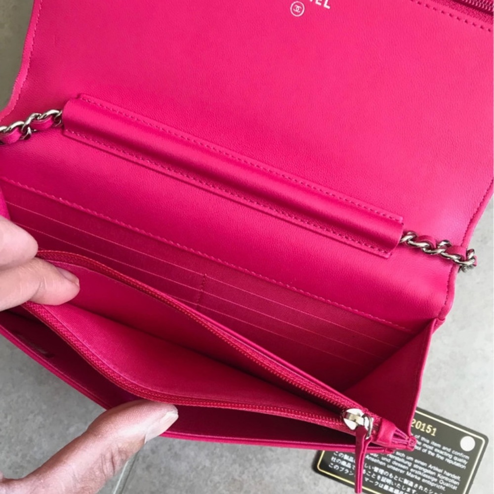 💰Sold💰Chanel - Picture 6 of 10